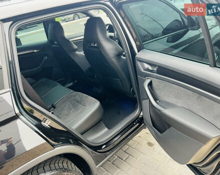 Чорний Шкода Kodiaq, об'ємом двигуна 1.97 л та пробігом 25 тис. км за 42500 $, фото 11 на Automoto.ua