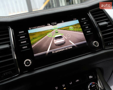 Черный Шкода Kodiaq, объемом двигателя 1.97 л и пробегом 50 тыс. км за 36899 $, фото 91 на Automoto.ua