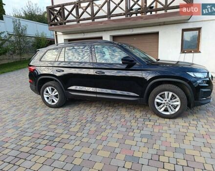 Шкода Kodiaq 2023 в Хмельницком на Automoto.ua Черный Шкода Kodiaq, объемом двигателя 1.97 л и пробегом 69 тыс. км за 37299 $, фото 7 на Automoto.ua