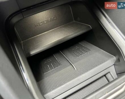 Чорний Шкода Kodiaq, об'ємом двигуна 2 л та пробігом 34 тис. км за 45900 $, фото 49 на Automoto.ua