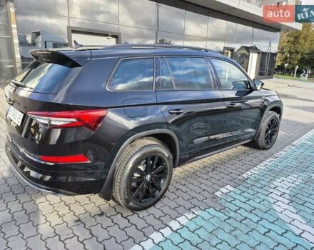 Шкода Kodiaq 2024 в Хмельницком на Automoto.ua Черный Шкода Kodiaq, объемом двигателя 1.97 л и пробегом 19 тыс. км за 46500 $, фото 6 на Automoto.ua
