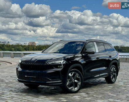 Шкода Kodiaq 2025 у Києві на Automoto.ua Чорний Шкода Kodiaq, об'ємом двигуна 2 л та пробігом 1 тис. км за 53333 $, фото 9 на Automoto.ua