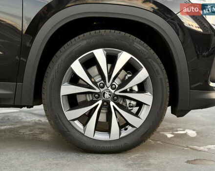 Чорний Шкода Kodiaq, об'ємом двигуна 2 л та пробігом 1 тис. км за 47777 $, фото 27 на Automoto.ua