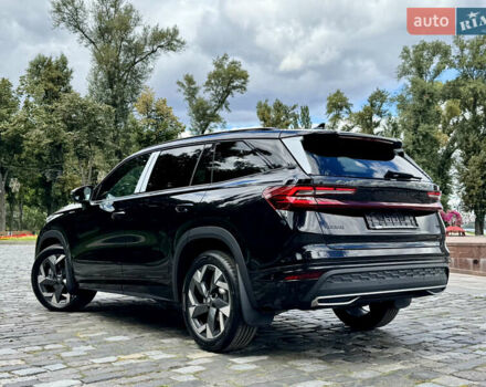 Шкода Kodiaq 2025 у Києві на Automoto.ua Чорний Шкода Kodiaq, об'ємом двигуна 2 л та пробігом 1 тис. км за 53333 $, фото 7 на Automoto.ua