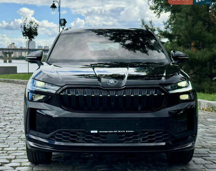 Шкода Kodiaq 2025 у Києві на Automoto.ua Чорний Шкода Kodiaq, об'ємом двигуна 2 л та пробігом 1 тис. км за 53333 $, фото 1 на Automoto.ua