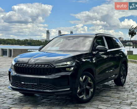 Шкода Kodiaq 2025 у Києві на Automoto.ua Чорний Шкода Kodiaq, об'ємом двигуна 2 л та пробігом 1 тис. км за 53333 $, фото 6 на Automoto.ua
