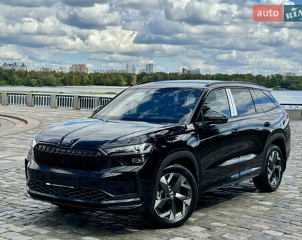 Шкода Kodiaq 2025 у Києві на Automoto.ua Чорний Шкода Kodiaq, об'ємом двигуна 2 л та пробігом 1 тис. км за 53333 $, фото 131 на Automoto.ua