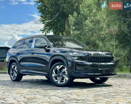 Шкода Kodiaq 2025 у Києві на Automoto.ua Чорний Шкода Kodiaq, об'ємом двигуна 2 л та пробігом 1 тис. км за 53333 $, фото 138 на Automoto.ua