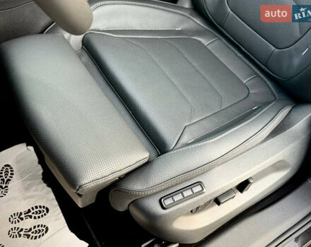 Чорний Шкода Kodiaq, об'ємом двигуна 2 л та пробігом 1 тис. км за 47777 $, фото 61 на Automoto.ua