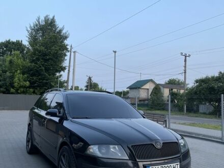 Шкода Kodiaq 2005 в Красилове на Automoto.ua Черный Шкода Kodiaq, объемом двигателя 2 л и пробегом 253 тыс. км за 6199 $, фото 1 на Automoto.ua