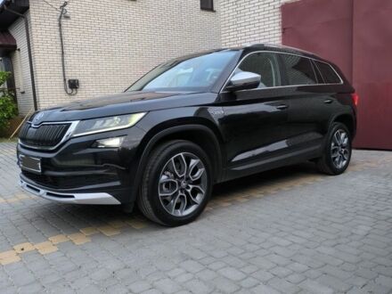 Черный Шкода Kodiaq, объемом двигателя 2 л и пробегом 288 тыс. км за 25500 $, фото 1 на Automoto.ua
