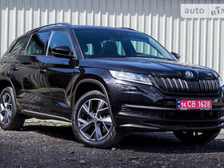 Черный Шкода Kodiaq, объемом двигателя 2 л и пробегом 115 тыс. км за 34700 $, фото 1 на Automoto.ua