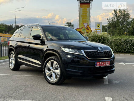 Черный Шкода Kodiaq, объемом двигателя 2 л и пробегом 215 тыс. км за 25900 $, фото 1 на Automoto.ua