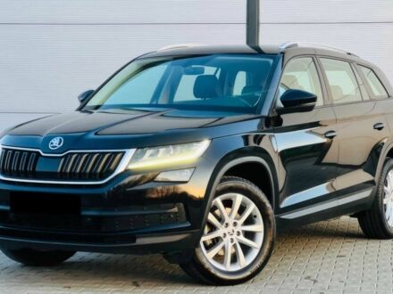 Шкода Kodiaq 2020 у Хмельницькому на Automoto.ua Чорний Шкода Kodiaq, об'ємом двигуна 1.5 л та пробігом 32 тис. км за 14600 $, фото 1 на Automoto.ua