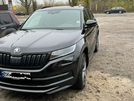 Черный Шкода Kodiaq, объемом двигателя 2 л и пробегом 240 тыс. км за 36000 $, фото 1 на Automoto.ua