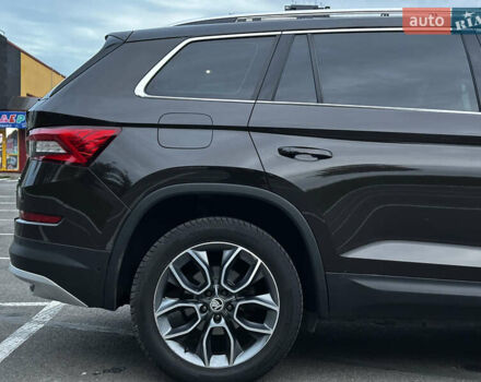 Шкода Kodiaq 2017 у Луцьку на Automoto.ua Коричневий Шкода Kodiaq, об'ємом двигуна 1.97 л та пробігом 230 тис. км за 25664 $, фото 19 на Automoto.ua