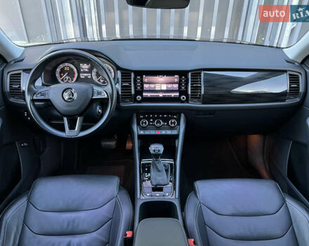 Коричневый Шкода Kodiaq, объемом двигателя 1.98 л и пробегом 194 тыс. км за 21900 $, фото 25 на Automoto.ua