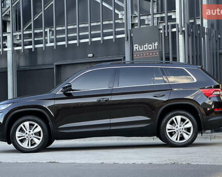 Коричневый Шкода Kodiaq, объемом двигателя 1.98 л и пробегом 194 тыс. км за 21900 $, фото 5 на Automoto.ua