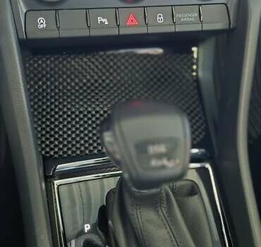 Коричневий Шкода Kodiaq, об'ємом двигуна 1.97 л та пробігом 49 тис. км за 35000 $, фото 8 на Automoto.ua