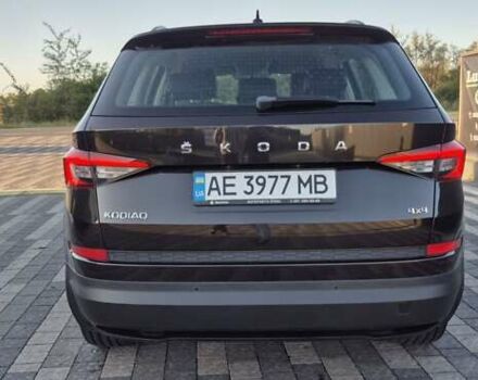 Коричневий Шкода Kodiaq, об'ємом двигуна 1.97 л та пробігом 49 тис. км за 35000 $, фото 12 на Automoto.ua
