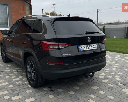 Коричневый Шкода Kodiaq, объемом двигателя 1.97 л и пробегом 199 тыс. км за 27500 $, фото 24 на Automoto.ua
