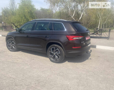 Коричневий Шкода Kodiaq, об'ємом двигуна 1.97 л та пробігом 180 тис. км за 27999 $, фото 2 на Automoto.ua