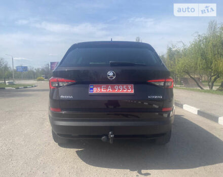 Коричневий Шкода Kodiaq, об'ємом двигуна 1.97 л та пробігом 180 тис. км за 27999 $, фото 4 на Automoto.ua