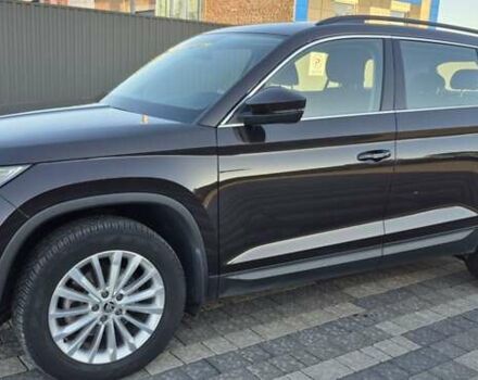 Коричневий Шкода Kodiaq, об'ємом двигуна 1.97 л та пробігом 49 тис. км за 35000 $, фото 3 на Automoto.ua