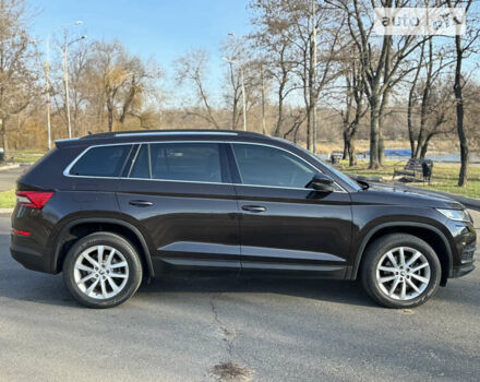 Коричневый Шкода Kodiaq, объемом двигателя 1.97 л и пробегом 76 тыс. км за 32500 $, фото 6 на Automoto.ua