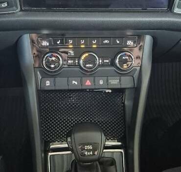 Коричневий Шкода Kodiaq, об'ємом двигуна 1.97 л та пробігом 49 тис. км за 35000 $, фото 5 на Automoto.ua
