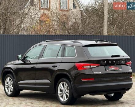 Коричневий Шкода Kodiaq, об'ємом двигуна 2 л та пробігом 100 тис. км за 28999 $, фото 5 на Automoto.ua