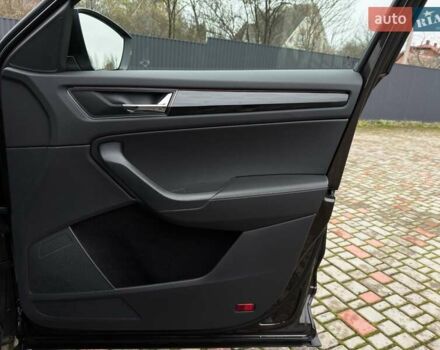 Коричневий Шкода Kodiaq, об'ємом двигуна 2 л та пробігом 100 тис. км за 28999 $, фото 66 на Automoto.ua