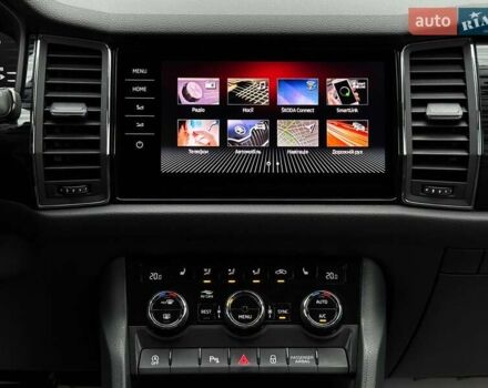 Коричневий Шкода Kodiaq, об'ємом двигуна 2 л та пробігом 100 тис. км за 28999 $, фото 43 на Automoto.ua