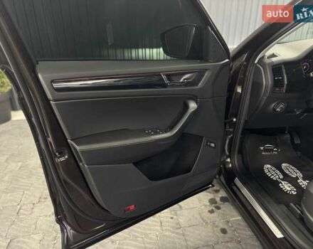 Коричневый Шкода Kodiaq, объемом двигателя 1.97 л и пробегом 101 тыс. км за 31499 $, фото 24 на Automoto.ua
