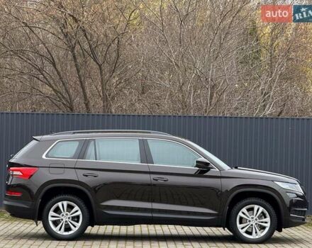 Коричневий Шкода Kodiaq, об'ємом двигуна 2 л та пробігом 100 тис. км за 28999 $, фото 2 на Automoto.ua
