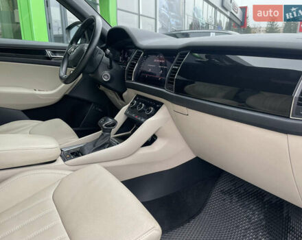 Коричневый Шкода Kodiaq, объемом двигателя 1.97 л и пробегом 74 тыс. км за 37900 $, фото 44 на Automoto.ua