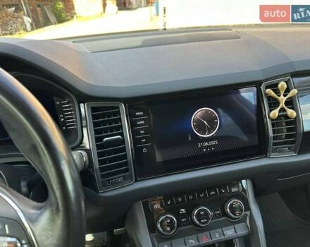 Коричневий Шкода Kodiaq, об'ємом двигуна 1.97 л та пробігом 106 тис. км за 34000 $, фото 16 на Automoto.ua