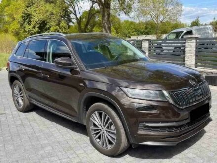 Шкода Kodiaq 2019 в Чернигове на Automoto.ua Коричневый Шкода Kodiaq, объемом двигателя 0 л и пробегом 54 тыс. км за 24000 $, фото 1 на Automoto.ua