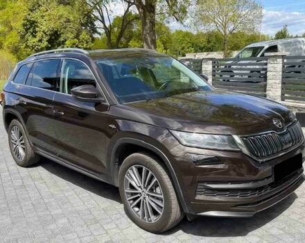 Коричневый Шкода Kodiaq, объемом двигателя 0 л и пробегом 54 тыс. км за 24000 $, фото 1 на Automoto.ua