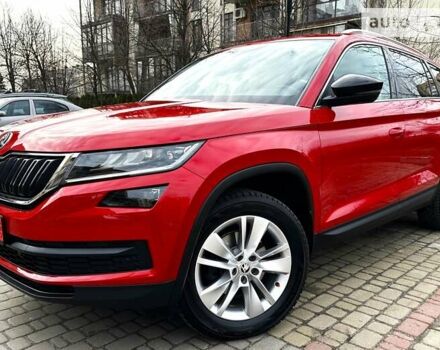 Червоний Шкода Kodiaq, об'ємом двигуна 1.97 л та пробігом 190 тис. км за 23500 $, фото 3 на Automoto.ua