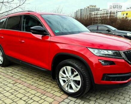 Червоний Шкода Kodiaq, об'ємом двигуна 1.97 л та пробігом 190 тис. км за 23500 $, фото 10 на Automoto.ua