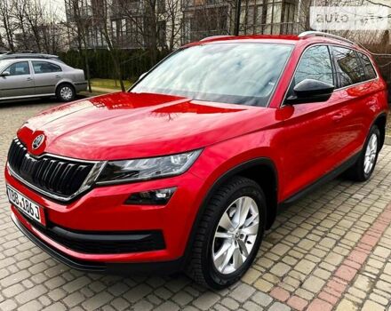 Червоний Шкода Kodiaq, об'ємом двигуна 1.97 л та пробігом 190 тис. км за 23500 $, фото 4 на Automoto.ua