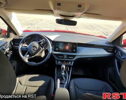 Красный Шкода Kodiaq, объемом двигателя 1.6 л и пробегом 63 тыс. км за 16500 $, фото 12 на Automoto.ua