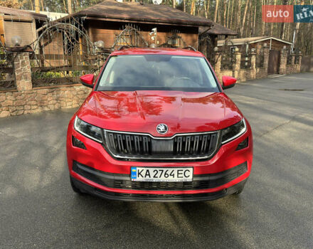 Красный Шкода Kodiaq, объемом двигателя 1.97 л и пробегом 231 тыс. км за 25500 $, фото 1 на Automoto.ua