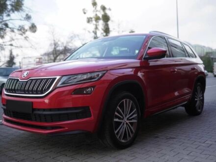 Шкода Kodiaq 2019 у Києві на Automoto.ua Червоний Шкода Kodiaq, об'ємом двигуна 2 л та пробігом 54 тис. км за 16750 $, фото 1 на Automoto.ua