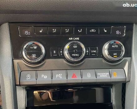 Шкода Kodiaq 2017 в Житомире на Automoto.ua Шкода Kodiaq, объемом двигателя 2 л и пробегом 299 тыс. км за 25999 $, фото 16 на Automoto.ua