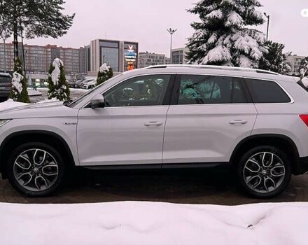 Шкода Kodiaq, объемом двигателя 2 л и пробегом 147 тыс. км за 26900 $, фото 3 на Automoto.ua