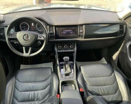 Шкода Kodiaq 2017 в Житомире на Automoto.ua Шкода Kodiaq, объемом двигателя 2 л и пробегом 299 тыс. км за 25999 $, фото 13 на Automoto.ua