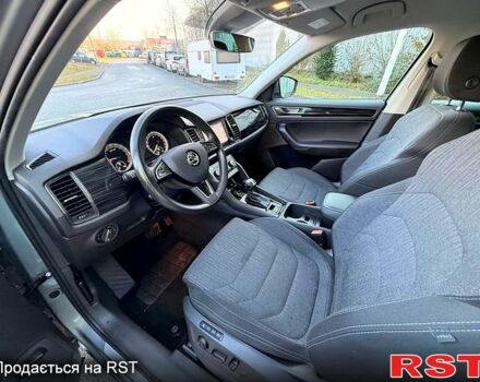 Шкода Kodiaq, объемом двигателя 2 л и пробегом 146 тыс. км за 16500 $, фото 7 на Automoto.ua
