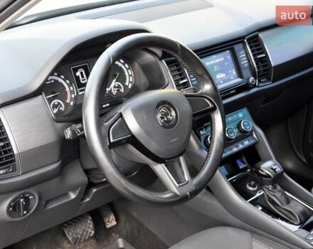 Шкода Kodiaq, об'ємом двигуна 1.97 л та пробігом 205 тис. км за 19500 $, фото 18 на Automoto.ua